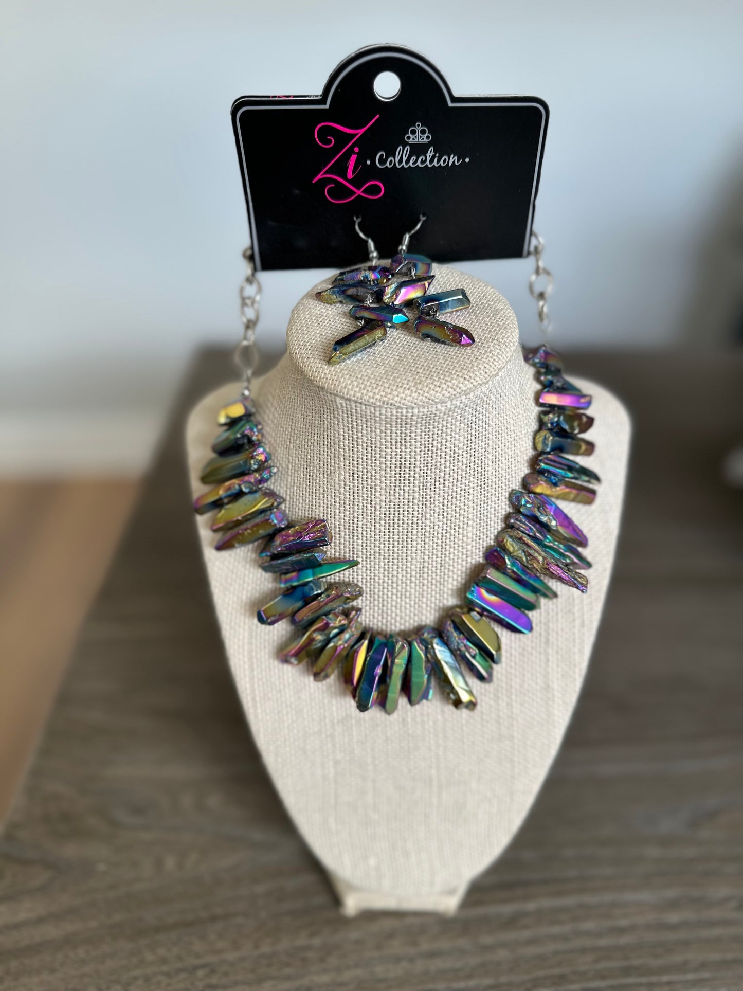 ZI Necklace - Charismatic 2020