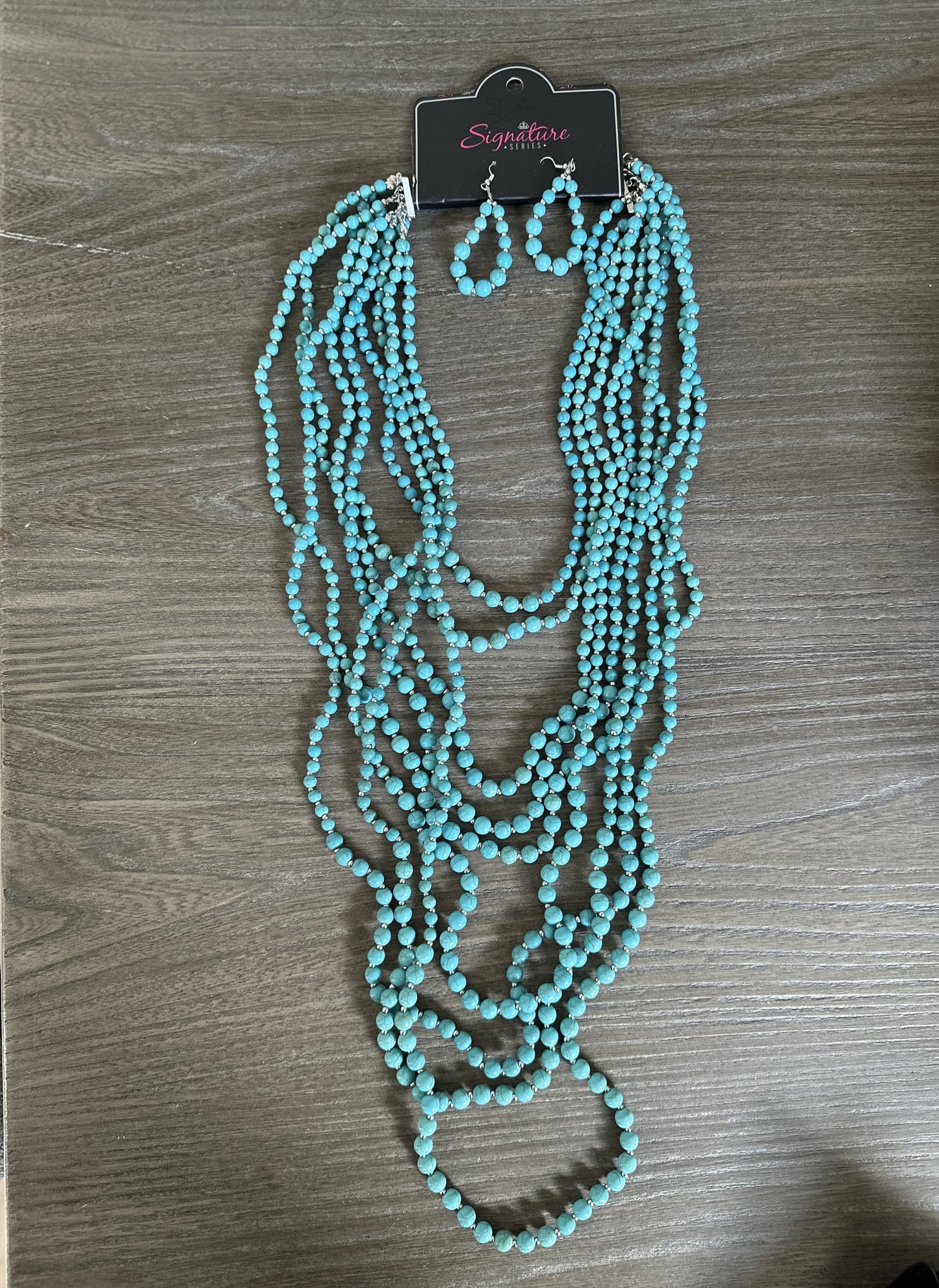 ZI Necklace - Hilary 2021