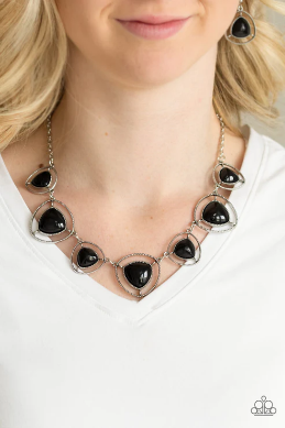 Pyramidal Beads Necklace